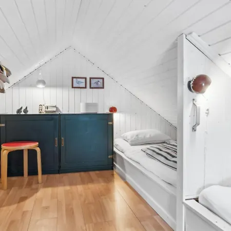 Wenche - 1-5km From The Sea By Interhome Apartament *