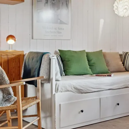 Wenche - 1-5km From The Sea By Interhome